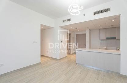 Apartment - 2 Bedrooms - 2 Bathrooms for sale in Waters Edge - Yas Island - Abu Dhabi