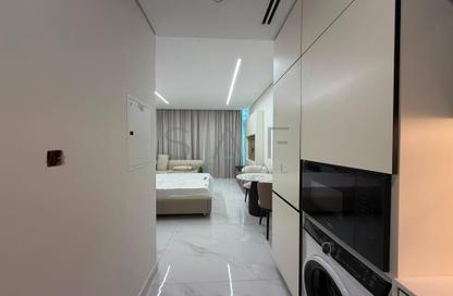 شقة - 1 للإيجار في سكاي هيلز ريزيدنسز 1 - سكاي هيلز ريسيدنزيس - حديقة دبي العلميه - دبي