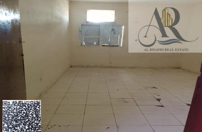 Labor Camp - Studio - 7+ for rent in Al Sajaa S - Al Sajaa - Sharjah