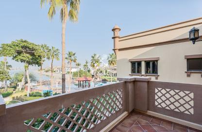 Villa - 3 Bedrooms - 4 Bathrooms for rent in Canal Cove Frond B - Canal Cove Villas - Palm Jumeirah - Dubai Villa - 3 Bedrooms - 4 Bathrooms for rent in Canal Cove Frond B - Canal Cove Villas - Palm Jumeirah - Dubai