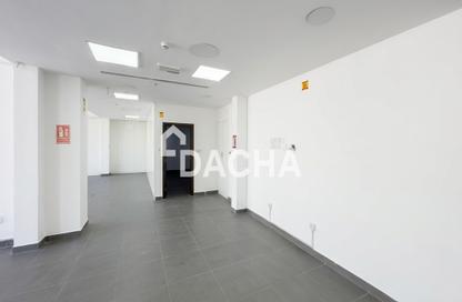 Retail - Studio - 3 for rent in Capital Golden Tower - Business Bay - Dubai