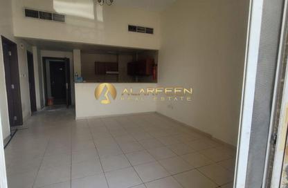 Apartment - 1 Bedroom - 2 Bathrooms for rent in Building IC1-EMR-18 - Emirates Cluster - International City - Dubai