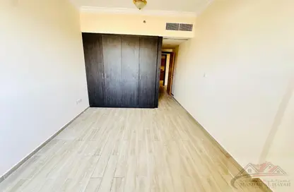 Apartment - 1 Bedroom - 2 Bathrooms for rent in Muwailih Building - Muwaileh - Sharjah
