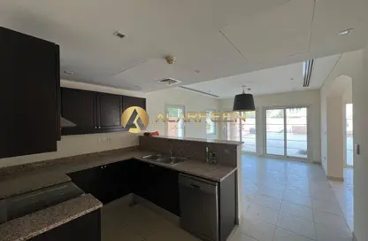 فيلا - 2 غرف نوم - 4 حمامات للايجار في 16M ديستركت - قرية جميرا الدائرية - دبي