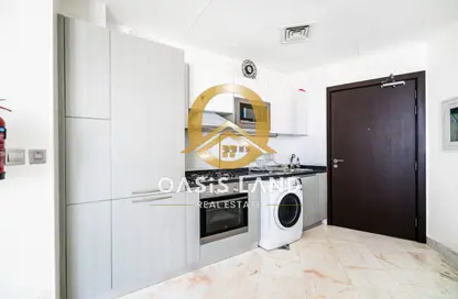 شقة - غرفة نوم - 2 حمامات للايجار في بيز من دانوب - الخليج التجاري - دبي