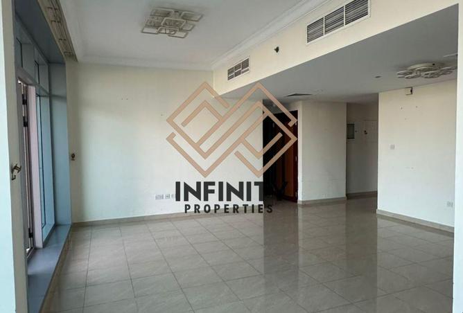 63642801 - صورة العقار 3