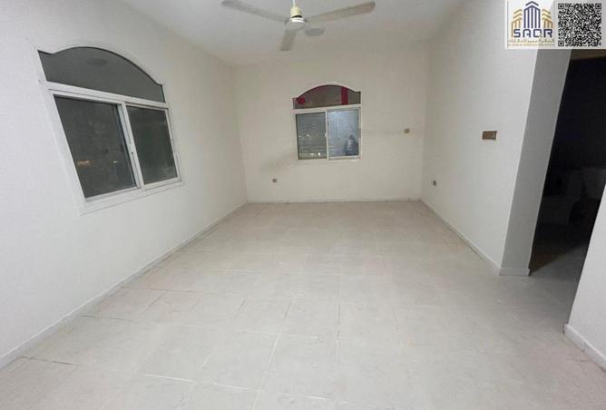 82781834 - Property Image 3