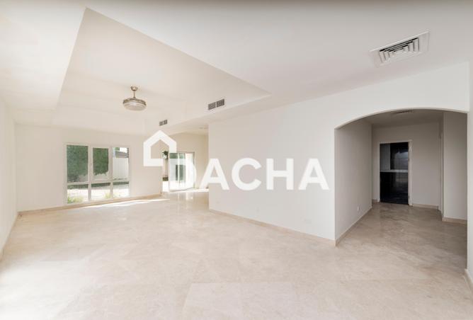 73859214 - Property Image 3