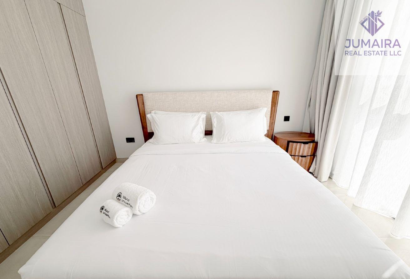 2 Bedroom + Maid | Fully Furnished | Walk to beach