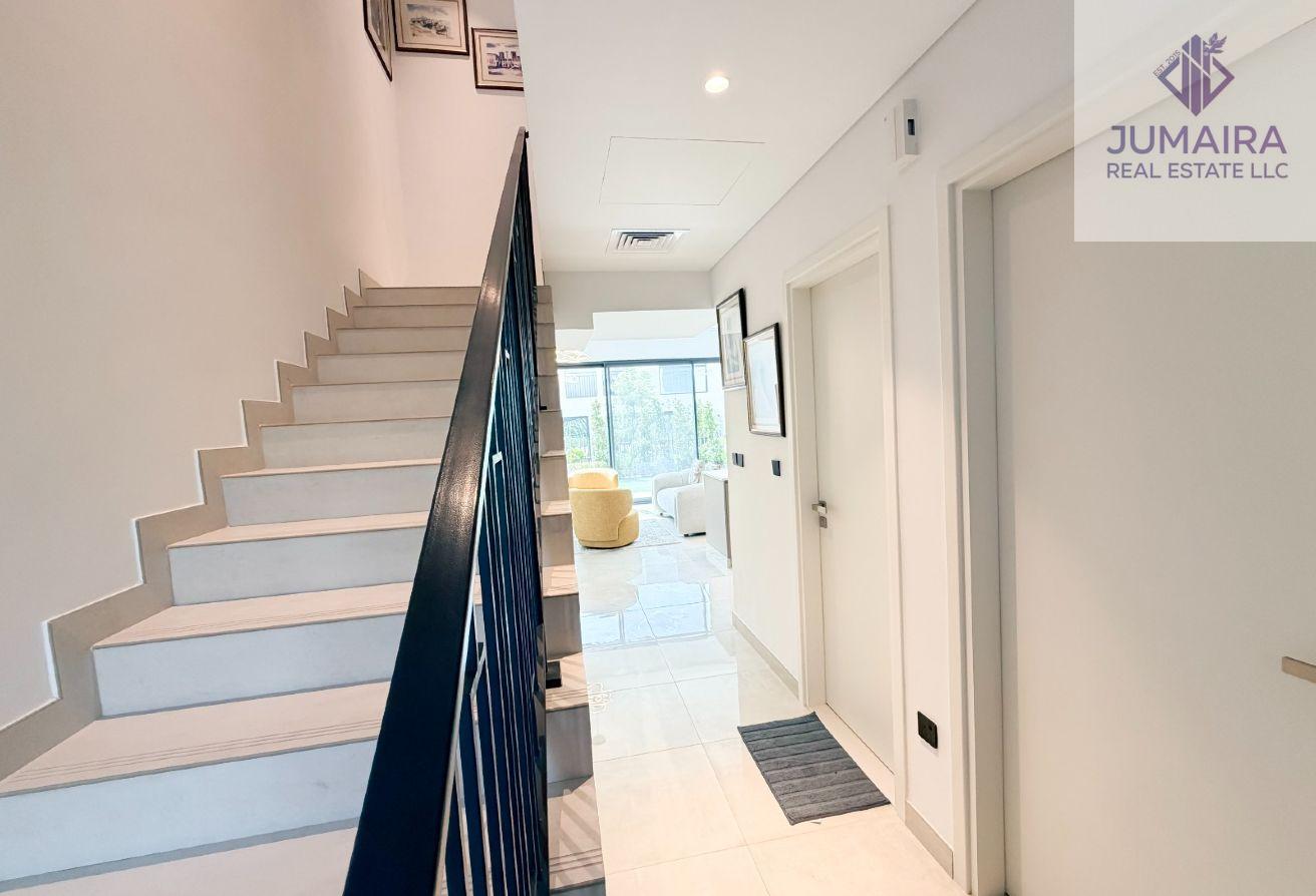 2 Bedroom + Maid | Fully Furnished | Walk to beach