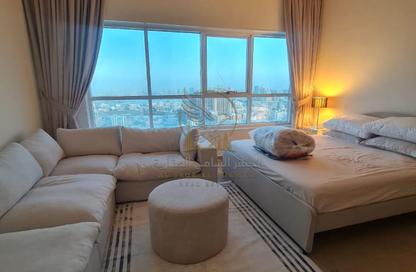 Apartment - 3 Bedrooms - 4 Bathrooms for rent in Corniche Tower - Ajman Corniche Road - Ajman Apartment - 3 Bedrooms - 4 Bathrooms for rent in Corniche Tower - Ajman Corniche Road - Ajman
