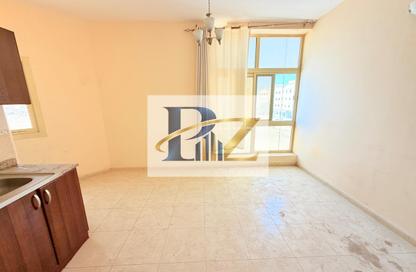 Apartment - Studio - 1 for rent in Fire Station Road - Muwaileh - Sharjah Apartment - Studio - 1 for rent in Fire Station Road - Muwaileh - Sharjah