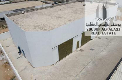 Warehouse - Studio - 6 Bathrooms for sale in Al Sajaa S - Al Sajaa - Sharjah