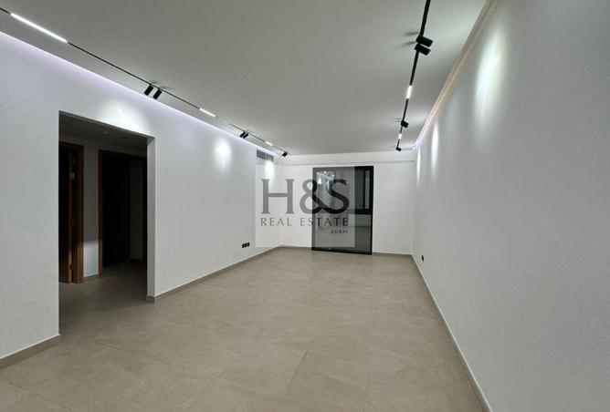 73161074 - Property Image 2