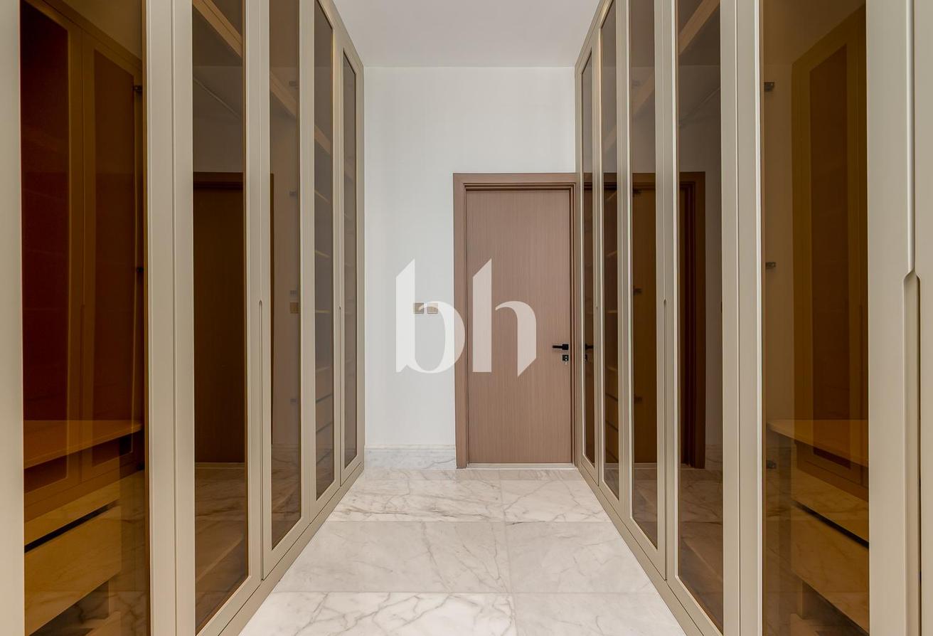 Brand New | Luxury | Expansive Family Villa photo 30