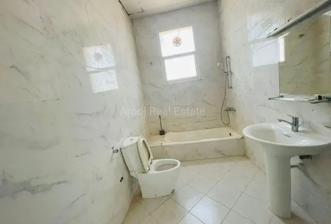 127464552 - Property Image 3