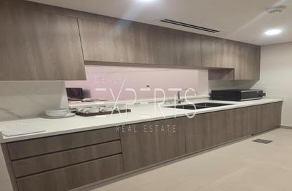 Apartment - 2 - 3 for sale in Residences D - Yas Golf Collection - Yas Island - Abu Dhabi Apartment - 2 - 3 for sale in Residences D - Yas Golf Collection - Yas Island - Abu Dhabi