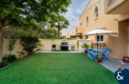 تاون هاوس - 4 غرف نوم - 3 حمامات للبيع في أوليفا - قمم النصر - مدينة دبي الرياضية - دبي