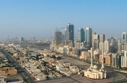 Apartment - 2 Bedrooms - 3 Bathrooms for rent in Al Khan Corniche - Al Khan - Sharjah