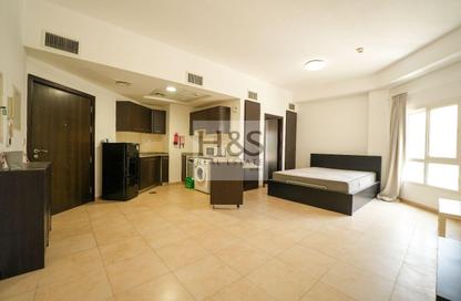 Apartment - Studio - 1 Bathroom for rent in Al Thamam 08 - Al Thamam - Remraam - Dubai Apartment - Studio - 1 Bathroom for rent in Al Thamam 08 - Al Thamam - Remraam - Dubai
