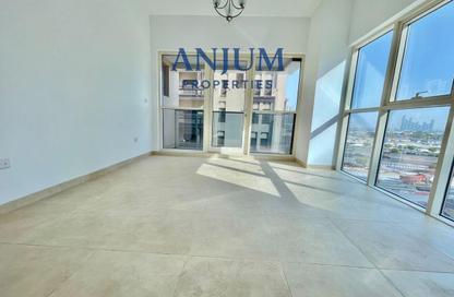Apartment - 2 - 3 for rent in Al Marzooqi Tower - Al Jaddaf - Dubai