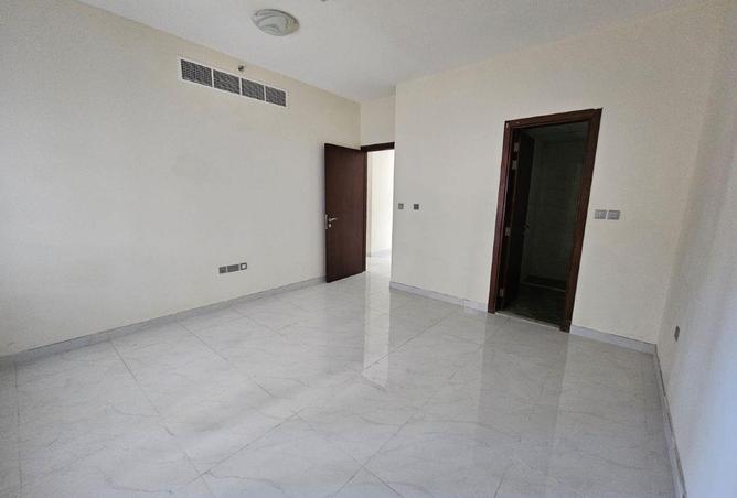 84898772 - Property Image 3