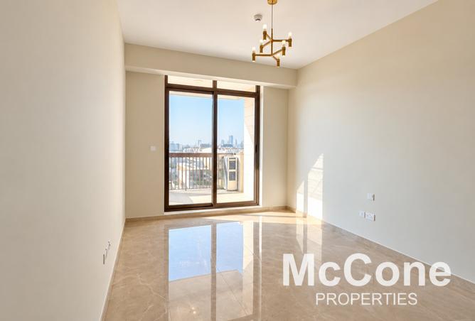 2-bed apartment in Avenue Residence 4 · Vacant · High floor — photo 2