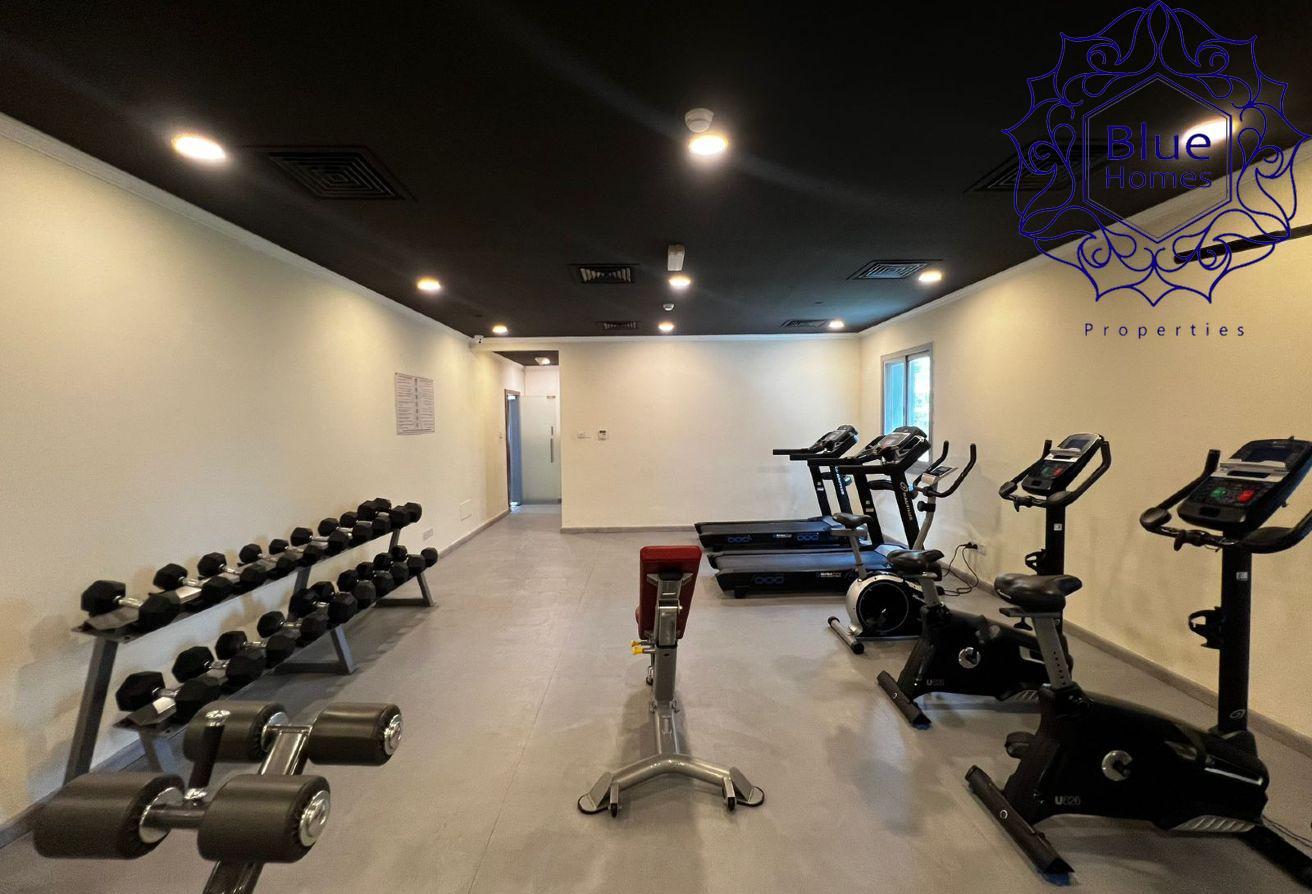 Spacious 1BR | Balcony | Marina First | 722 SqFt photo 12