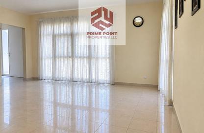 Villa - 3 - 4 for rent in Primrose - Damac Hills 2 - Dubai Villa - 3 - 4 for rent in Primrose - Damac Hills 2 - Dubai