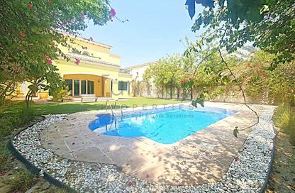 Villa - 4 - 6 for rent in District 4 - Jumeirah Park - Dubai