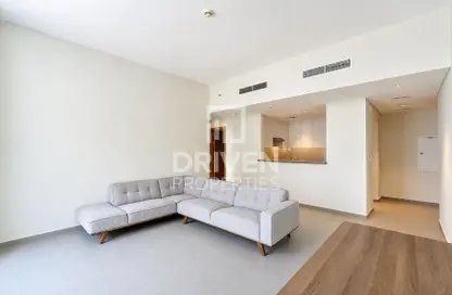 Apartment - 2 Bedrooms - 2 Bathrooms for rent in Mudon Views - Mudon - Dubai