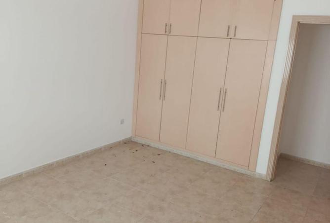 81523923 - Property Image 3