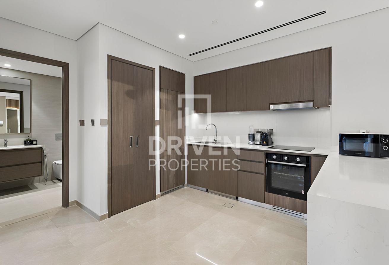 Lavish Furnished and Upgraded | Intuitive Layout photo 10