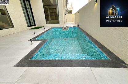 Villa - 5 Bedrooms - 7 Bathrooms for sale in Al Yasmeen 1 - Al Yasmeen - Ajman
