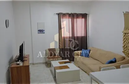 شقة - غرفة نوم - 2 حمامات للايجار في فلل الروضة 2 - 2  الروضة - الروضة - عجمان