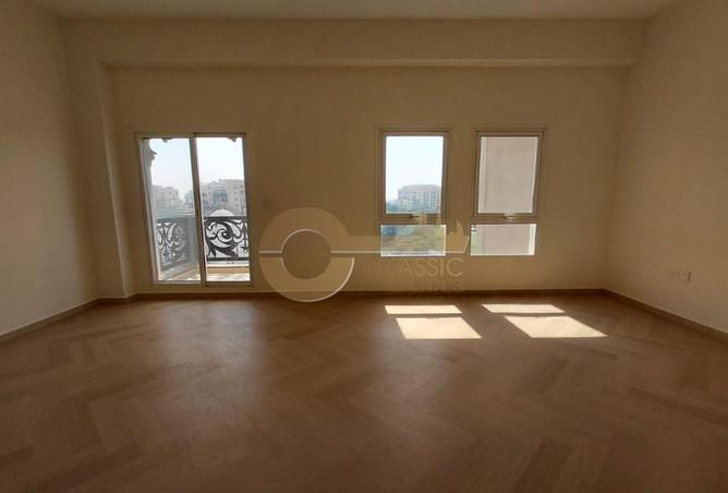 61676105 - Property Main Image