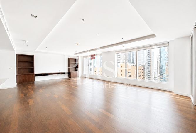 127033669 - Property Image 2