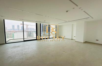 Office Space - Studio - 1 for rent in Binghatti Azure - District 16 - Jumeirah Village Circle - Dubai