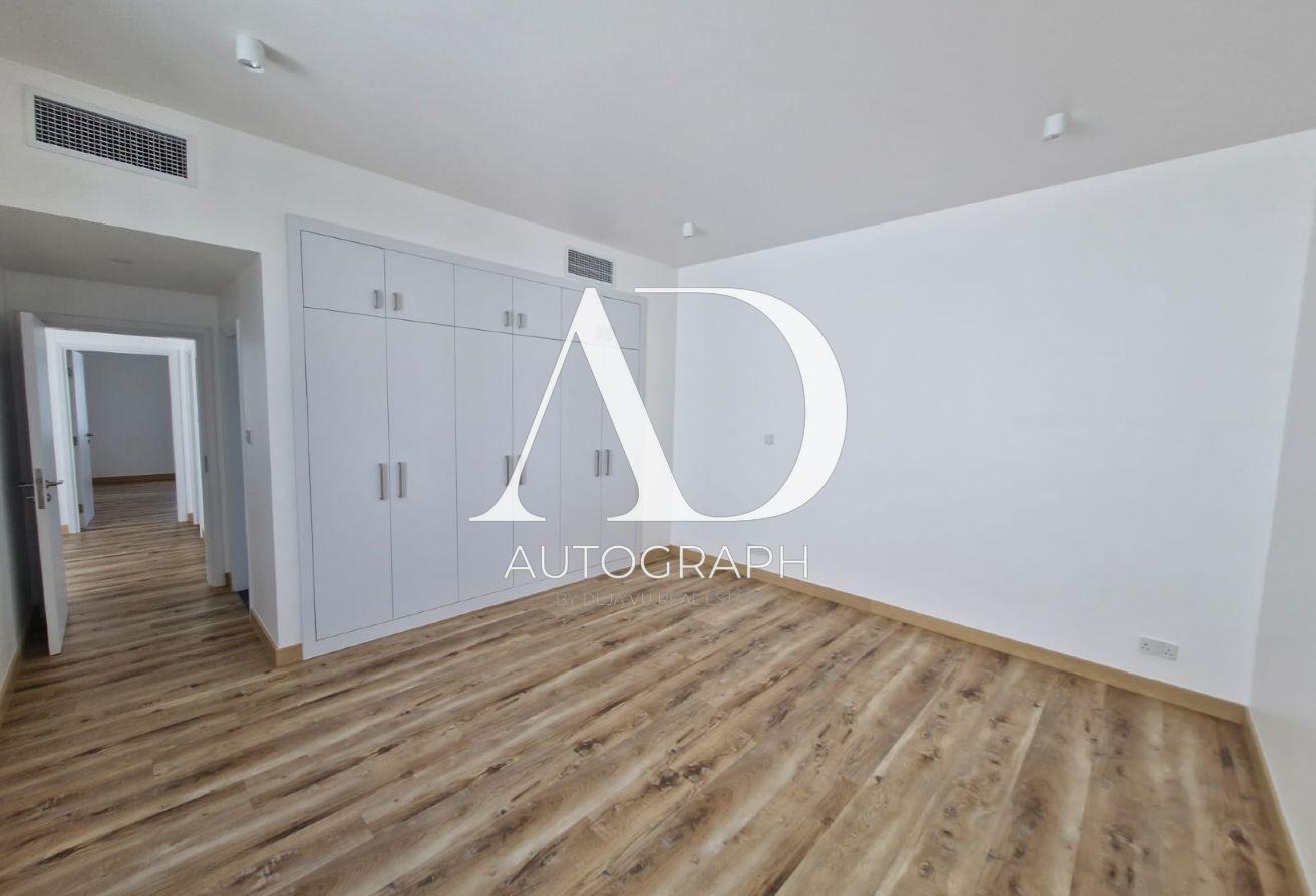 5 Bed Independent Villa Near the Beach photo 5