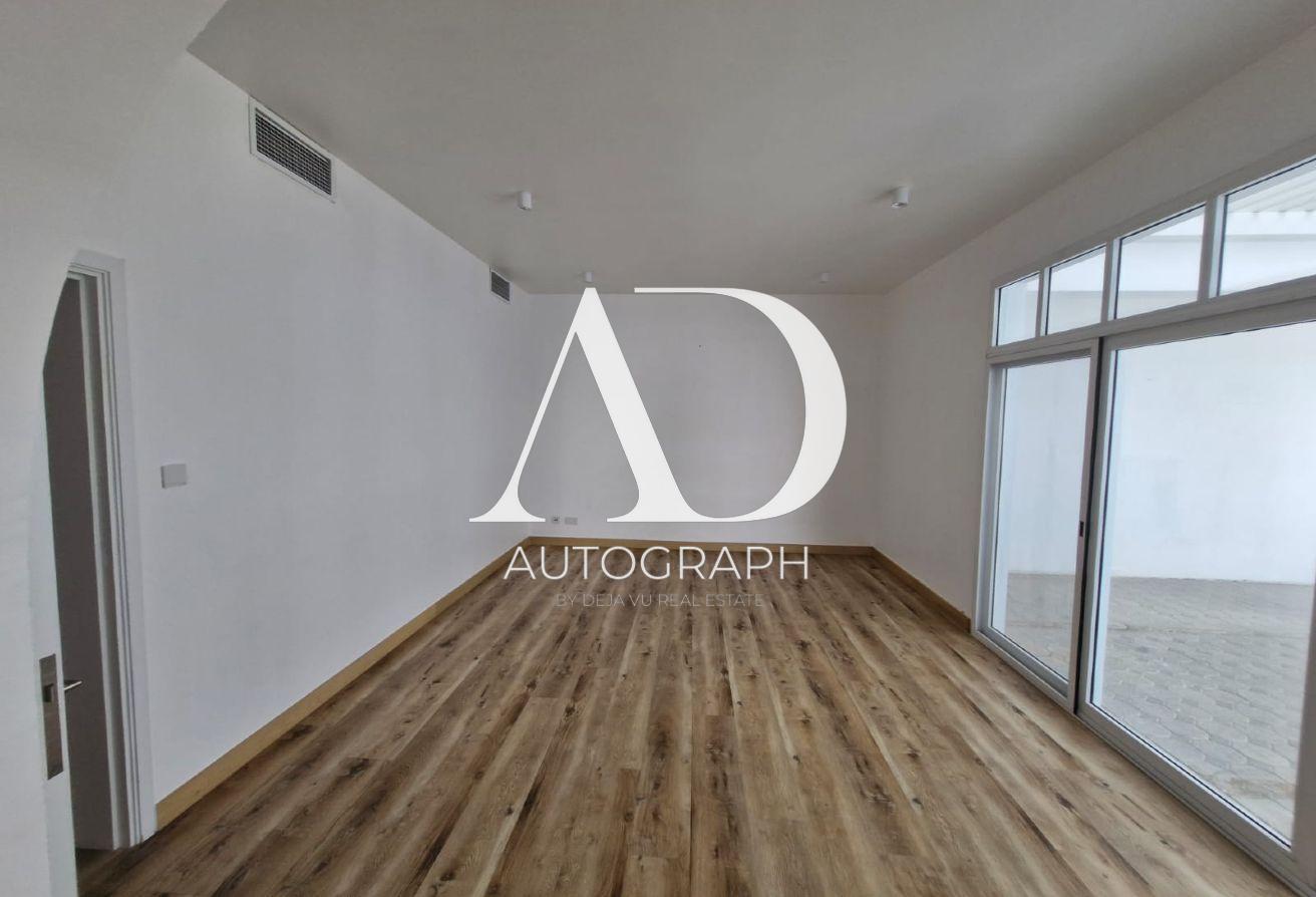 5 Bed Independent Villa Near the Beach photo 16