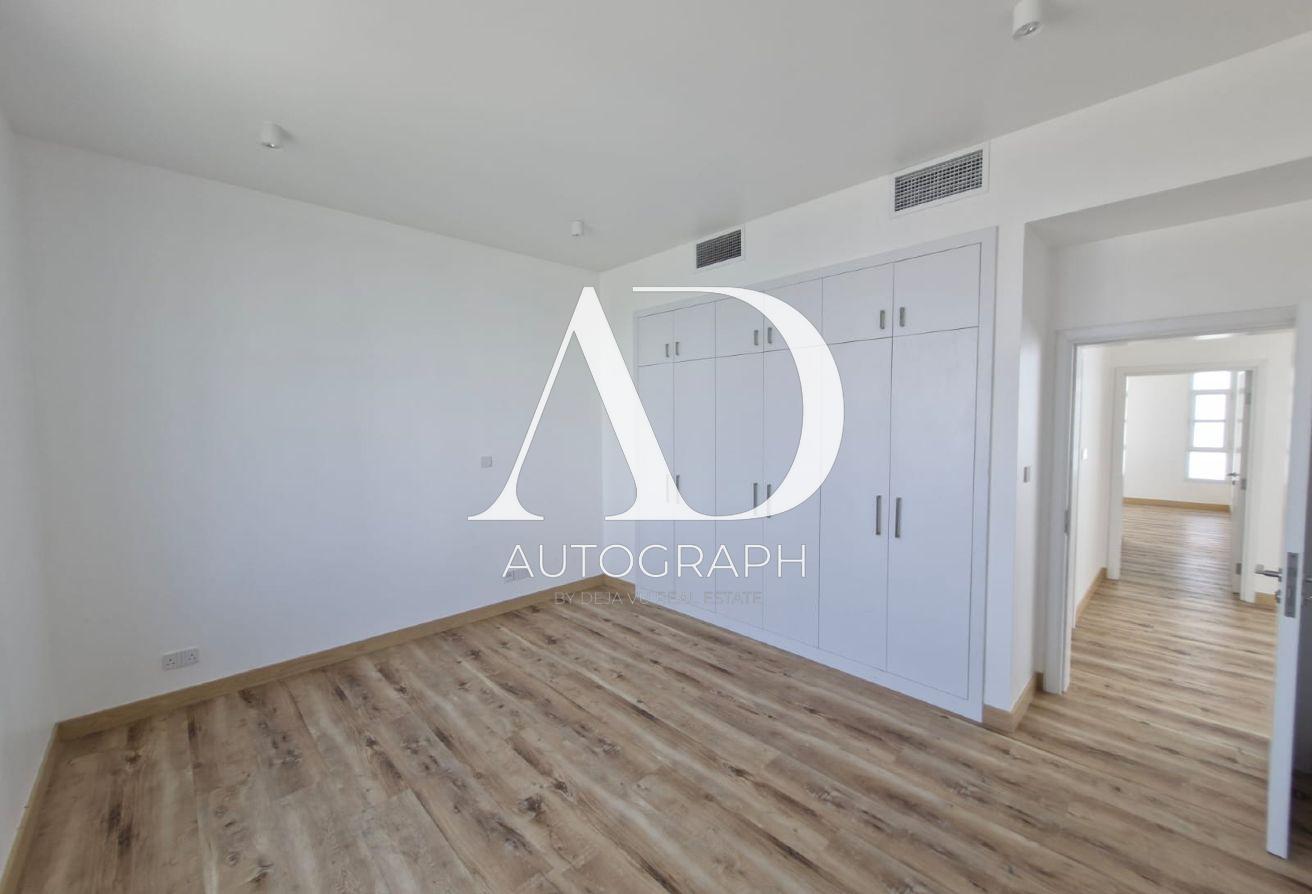 5 Bed Independent Villa Near the Beach photo 15