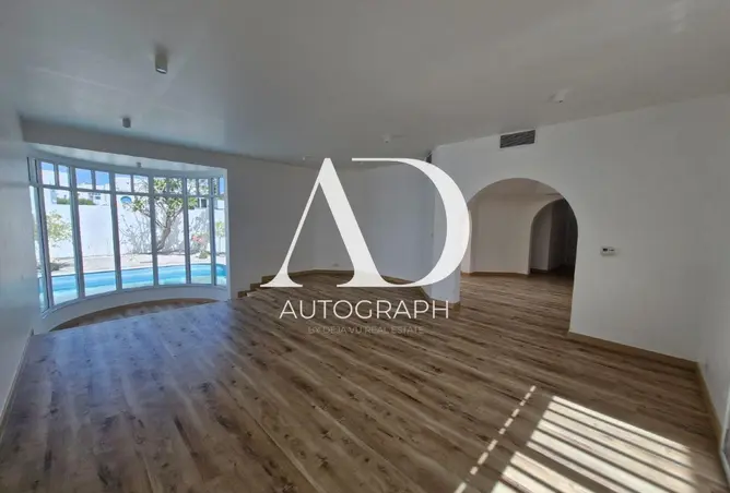 104683584 - Property Image 2