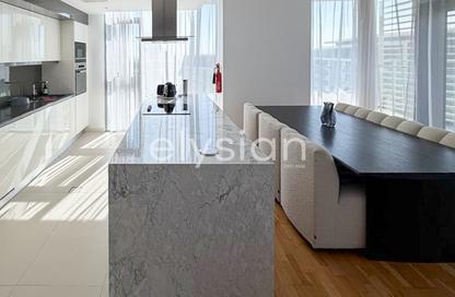 Apartment - 3 - 4 for rent in Bluewaters Residences Building 9 - Bluewaters Residences - Bluewaters - Dubai