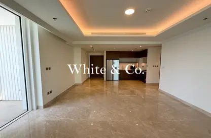 Apartment - 2 Bedrooms - 2 Bathrooms for rent in Palace Beach Residence Tower 2 - Palace Beach Residence - Emaar Beachfront - Dubai Harbour - Dubai