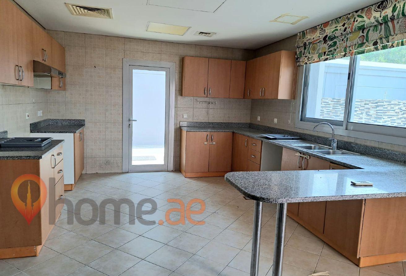 Spacious 5-Bedroom Villa for Rent | Falcon City photo 13