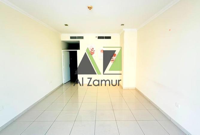 103704825 - Property Image 2