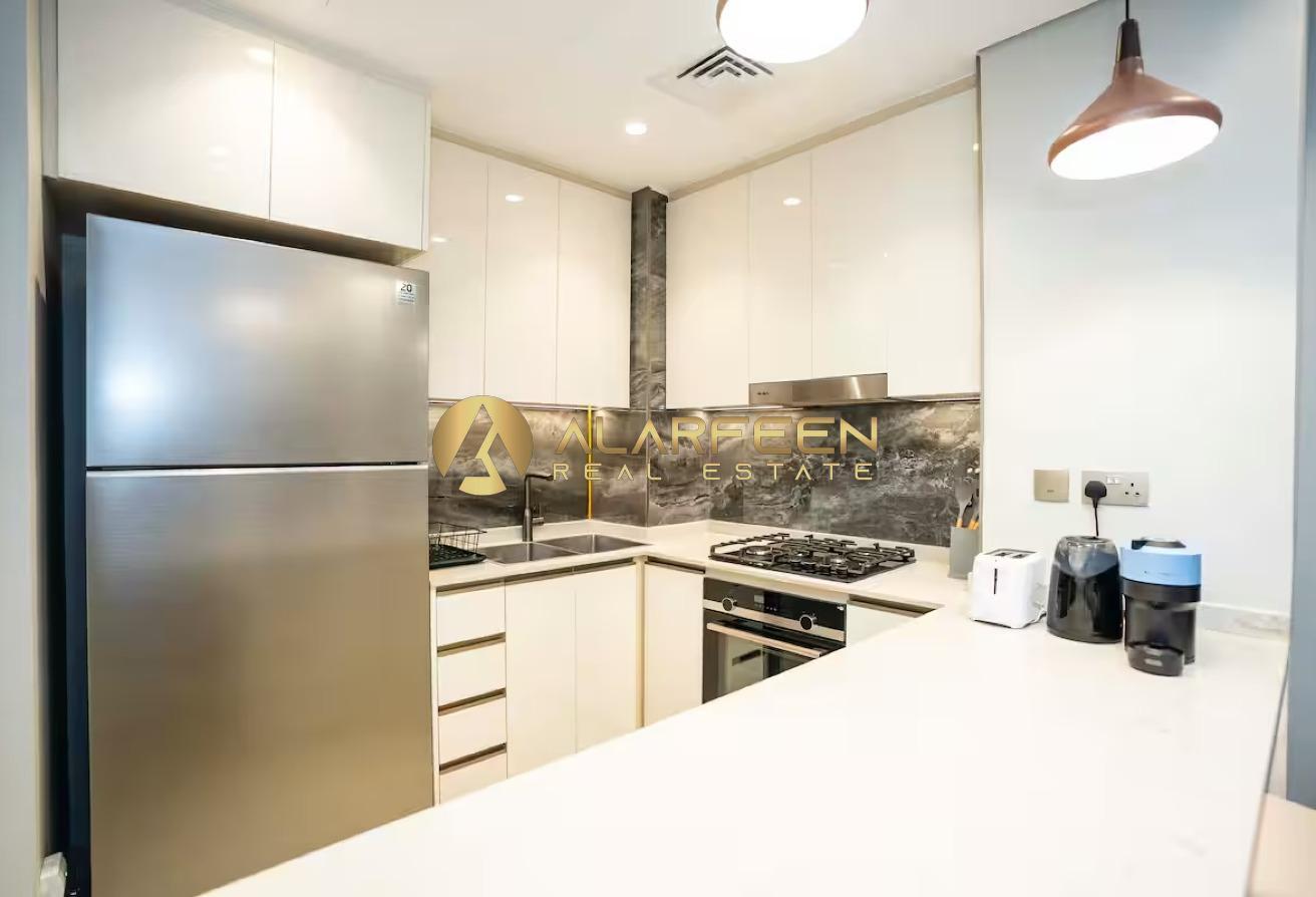 Luxury Furnished 2BR | Spacious Layout | Vacant photo 12
