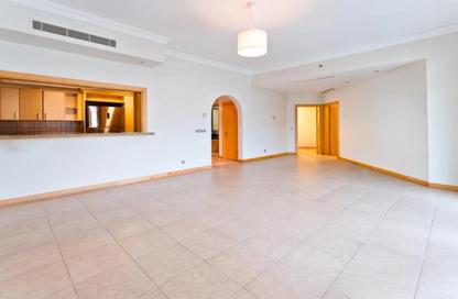 Apartment - 2 Bedrooms - 3 Bathrooms for rent in Jash Hamad - Shoreline Apartments - Palm Jumeirah - Dubai