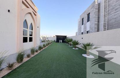 Villa - 3 Bedrooms - 4 Bathrooms for rent in Al Aweer 1 - Al Aweer - Dubai