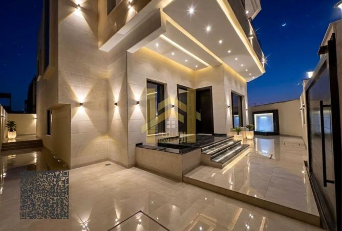 121118107 - Property Image 2